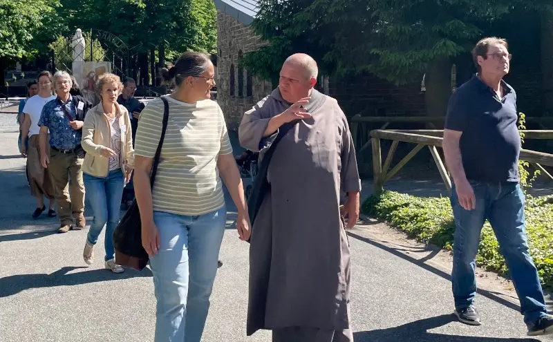 oblates saint john service